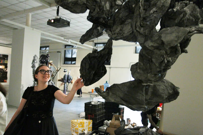 Выставка «Кожа Земли» на Мытном рынке