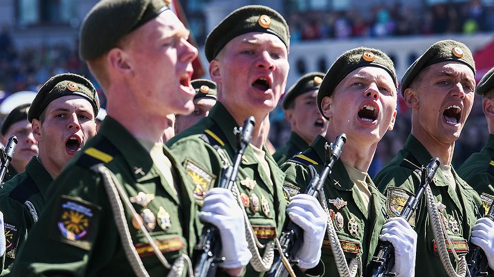 Военная песня должна быть громкой!