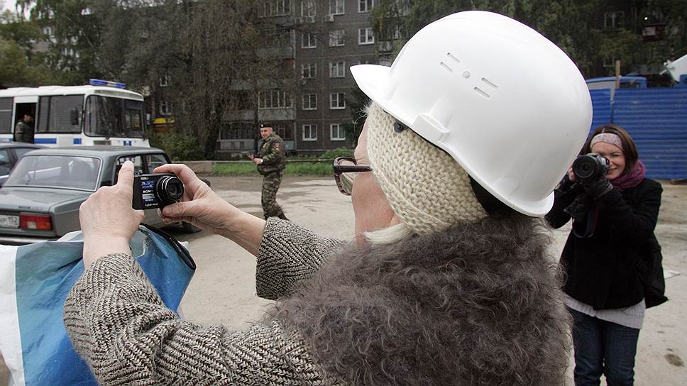 Акция протеста против &quot;точечной&quot; застройки. Октябрь 2013