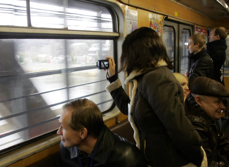 Впервые из вагонов нижегородского метро пассажиры могли видеть город и Оку, над которой проходит метромост