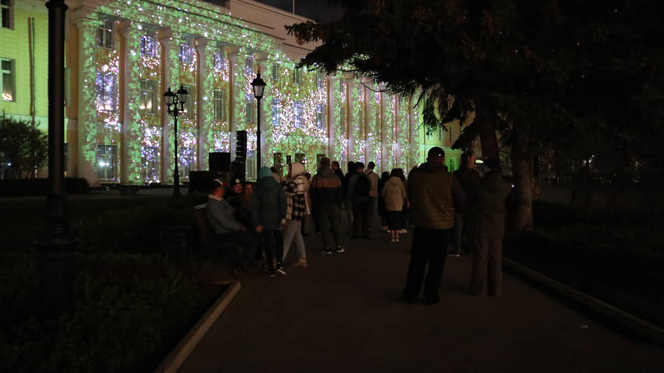 Подсветка здания законодательного собрания в рамках фестиваля Intervals 