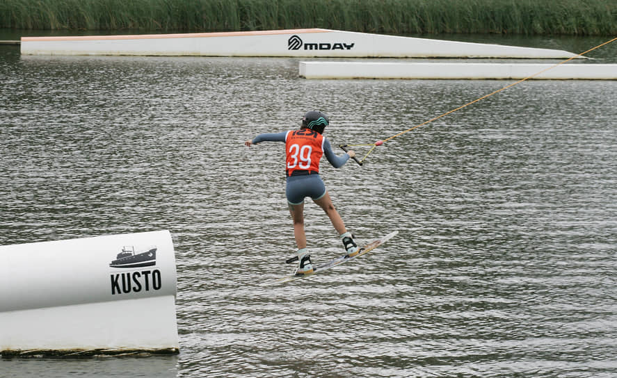 Квалификационный заезд женской команды