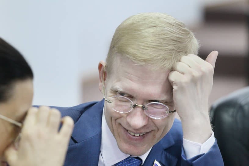 Заместитель председателя думы Евгений Костин