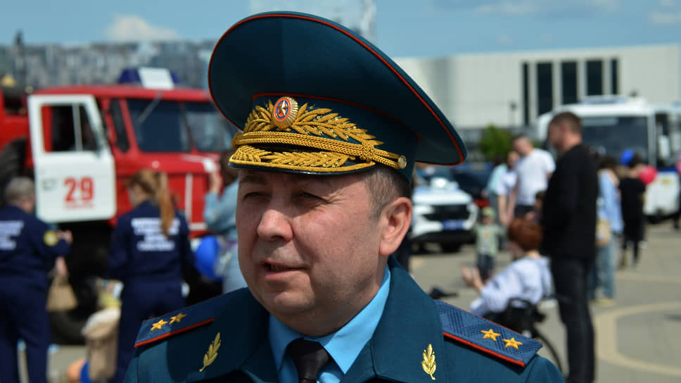 Начальник ГУ МЧС РФ по Нижегородской области Валерий Синьков