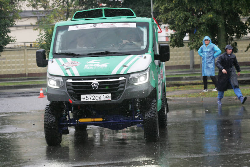 Автомобиль «ГАЗель NN-R» прибыл на гонку