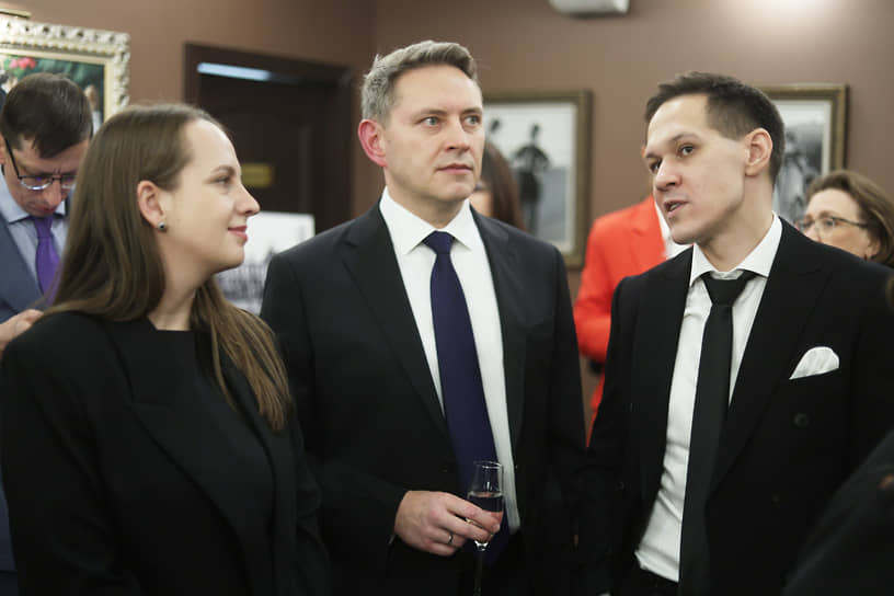 Старший юрист Юлия Суднева, советник Артем Дядюнов и соучредитель компании Nasonov &amp; Partners Алексей Насонов