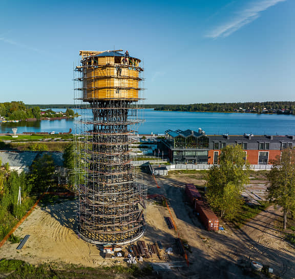 Башня почти готова