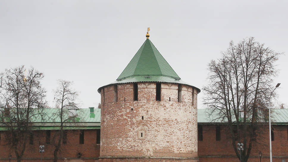 Пороховая башня кремля 