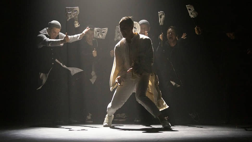 Спектакль «Петр и Алексей»