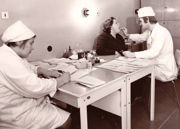 В смотровом ЛОР-кабинете