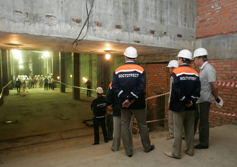 Май 2012 года. Строительство станции «Горьковская»