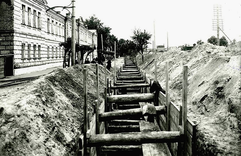 Строительство первых водопроводных сетей в городе финансировали купцы