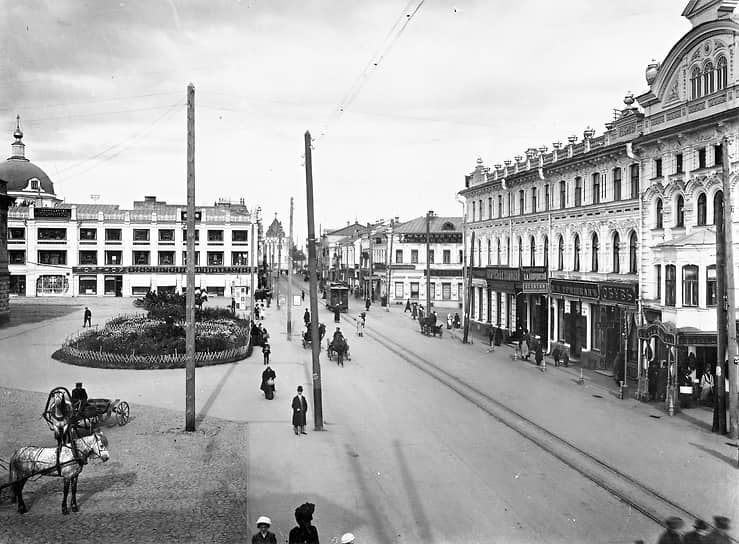 Так выглядела улица Большая Покровская в начале прошлого века