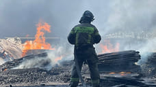 В Анапе потушили пожар в гараже с автомобилем