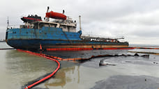 В Новороссийске ликвидировали последствия разлива нефтепродуктов в морпорту