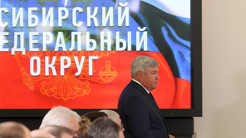 Полпред президента в СФО Николай Рогожкин пообещал сибирским губернаторам, что не собирается на новом для себя посту заниматься «шашкорубательством» 