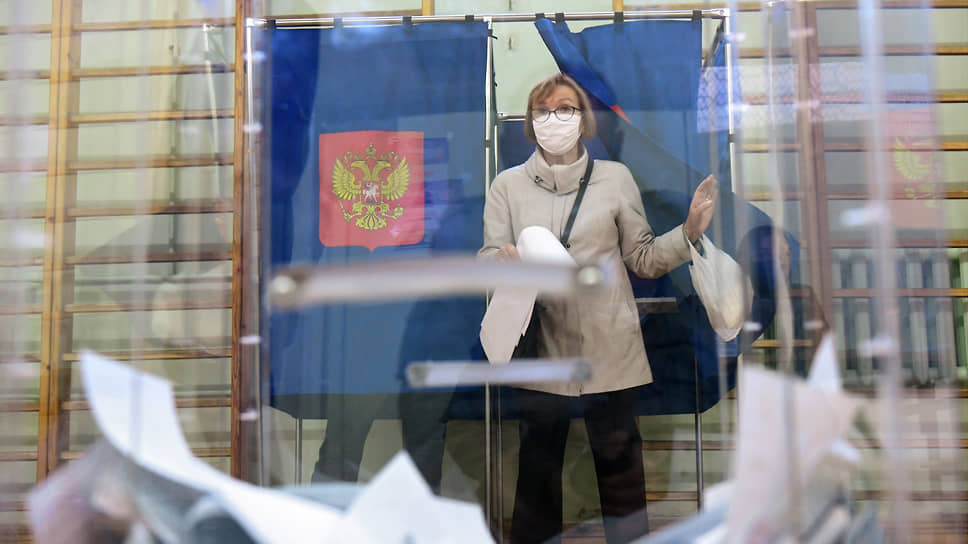 Масштаб досрочного волеизъявления на выборах в Омский горсовет вызвал критику со стороны оппозиционных партий