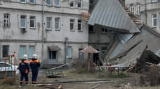 Крышу общежития сорвало в Новосибирске сильным ветром