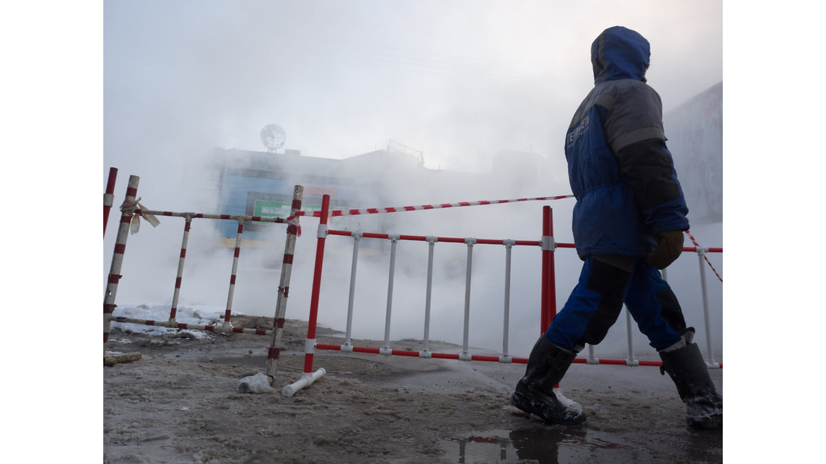 Более 100 домов в двух районах Новосибирска остались без тепла из-за  прорыва теплосети – Коммерсантъ Красноярск