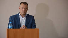 Новосибирский губернатор в суде добивается отставки мэра Линево