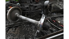 Под Омском с рельсов сошли два груженых вагона