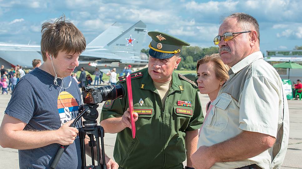 Перед гостями форума выступили представители командования 41-й общевойсковой армии Центрального военного округа