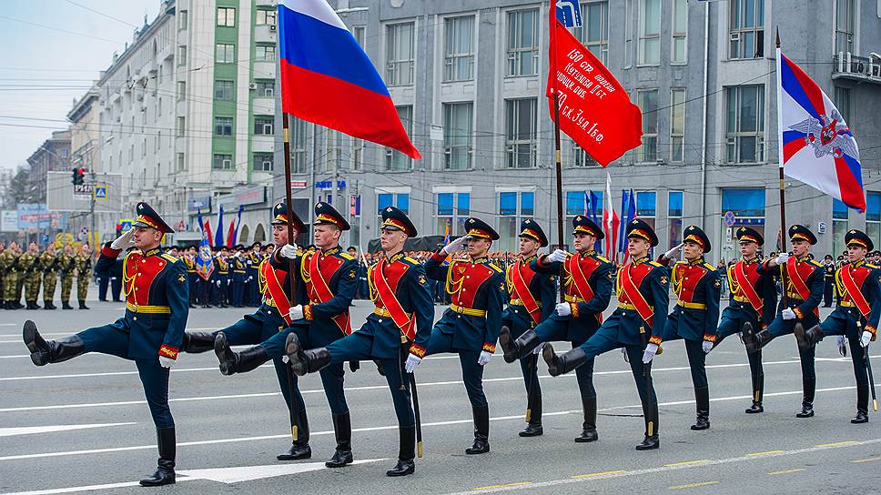 Репетиция парада Победы в Новосибирске