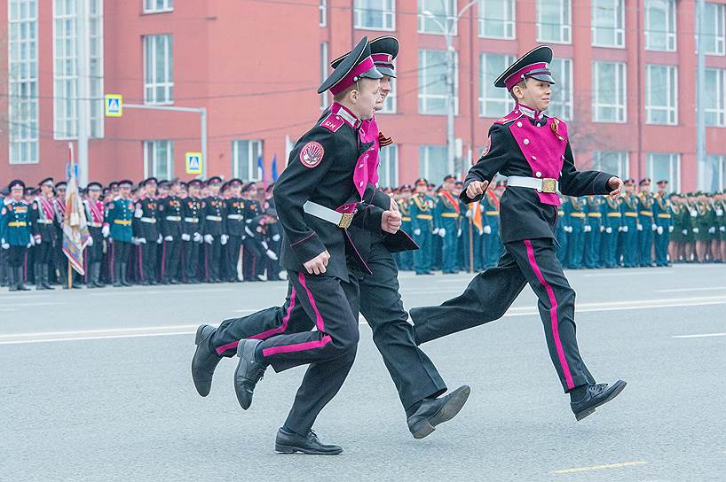 Репетиция парада Победы в Новосибирске