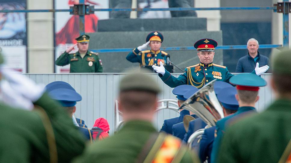 Репетиция парада Победы в Новосибирске