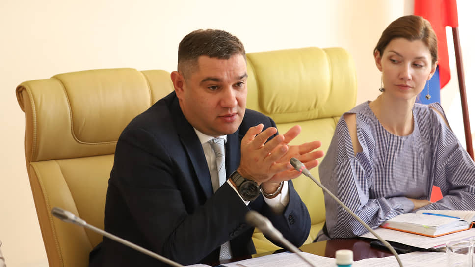 Председатель комитета по бюджетной, финансово-экономической политике и собственности ЗС НСО Федор Николаев