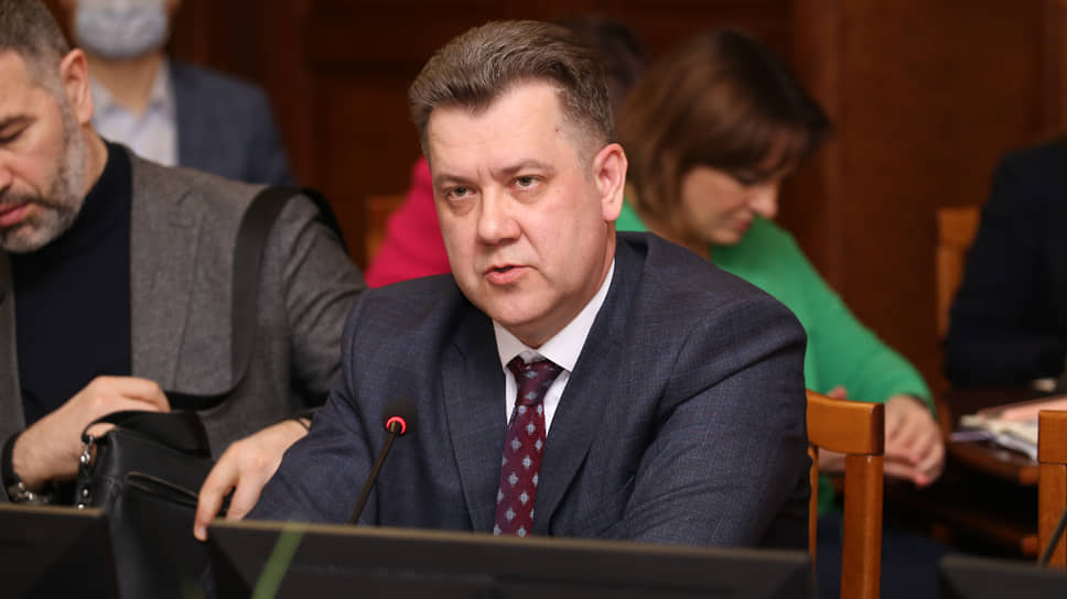 Заместитель председателя правительства Новосибирской области — министр финансов и налоговой политики Виталий Голубенко