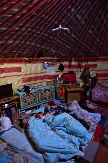 Основное жилище чабанов — юрта. В зимний сезон она хорошо удерживает тепло, а летом — сохраняет прохладу