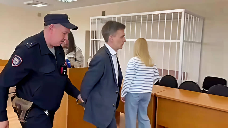 Бывшему главе омского отделения Красного Креста Алексею Козоченко предстоит возместить 6,2 млн руб. ущерба религиозной организации
