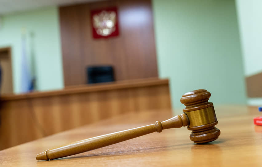 Суд признал директора «Трансолеум М» Константина Еремина виновным в мошенничестве при поставках товаров новосибирскому оборонному заводу «Искра»