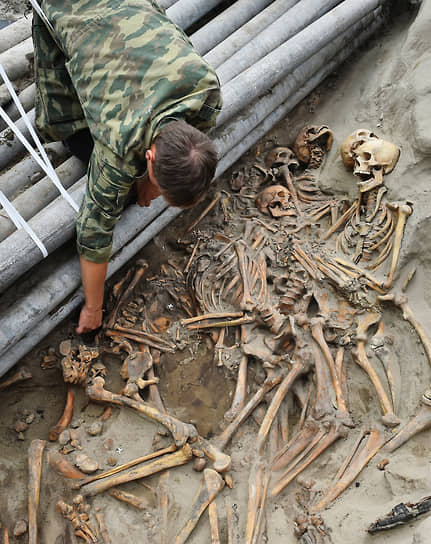 Никаких повреждений на скелетах ученые не нашли