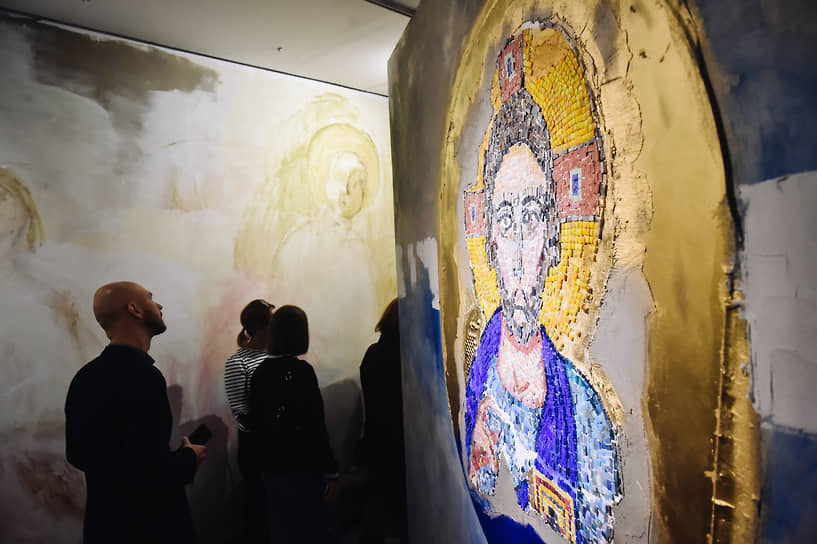 Работа XVI Красноярской музейной биеннале «Принцип надежды» в музейном центре «Площадь Мира» 