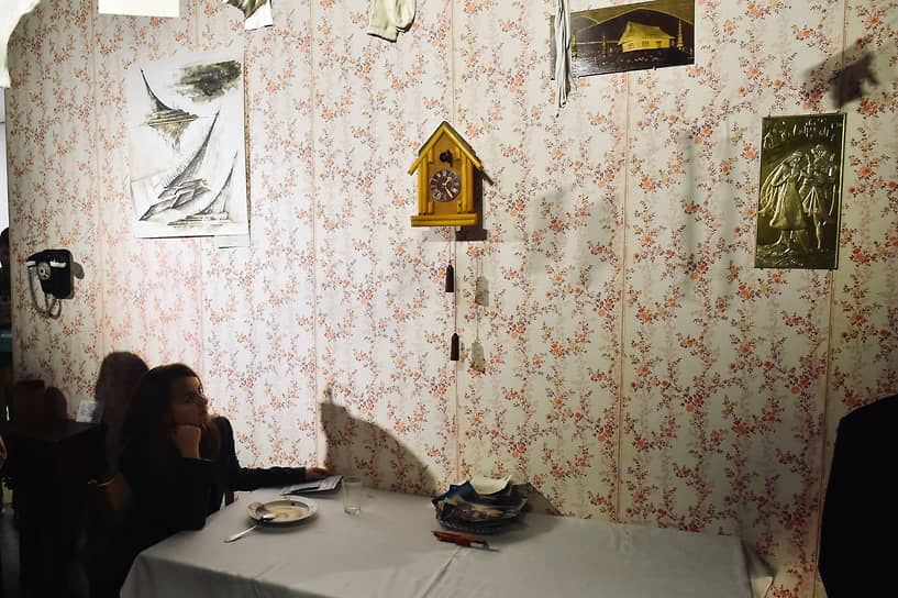 Работа XVI Красноярской музейной биеннале «Принцип надежды» в музейном центре «Площадь Мира» 