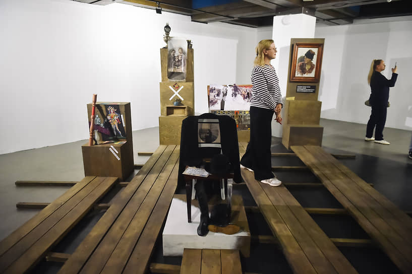 Работа XVI Красноярской музейной биеннале «Принцип надежды» в музейном центре «Площадь Мира» 