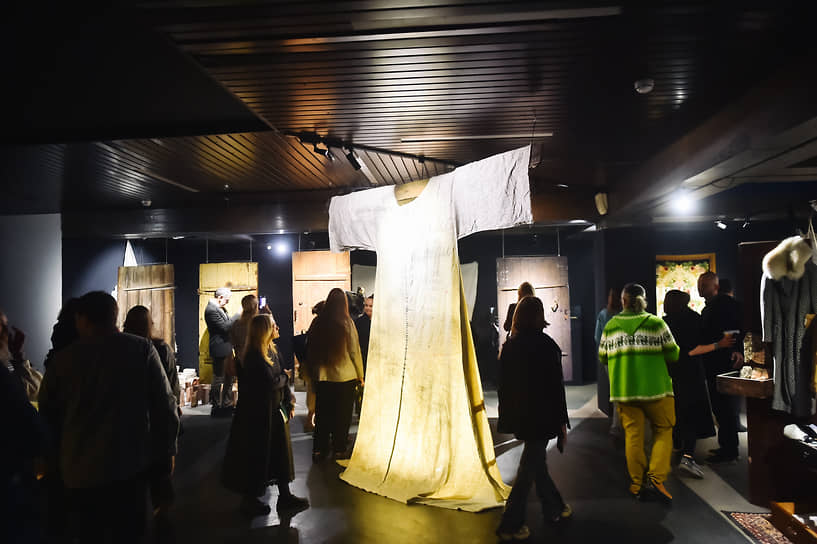 Работа XVI Красноярской музейной биеннале «Принцип надежды» в музейном центре «Площадь Мира»