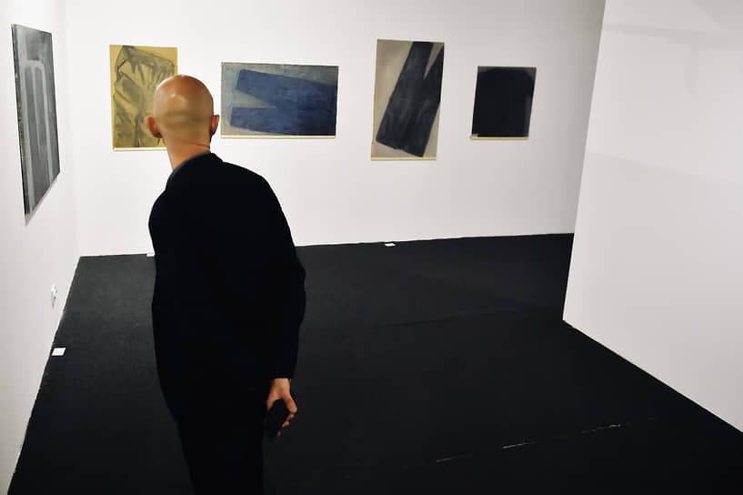 Работа XVI Красноярской музейной биеннале «Принцип надежды» в музейном центре «Площадь Мира»