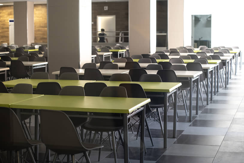 29 сентября в 29 иркутских школах накрывать на стол было некому и нечего