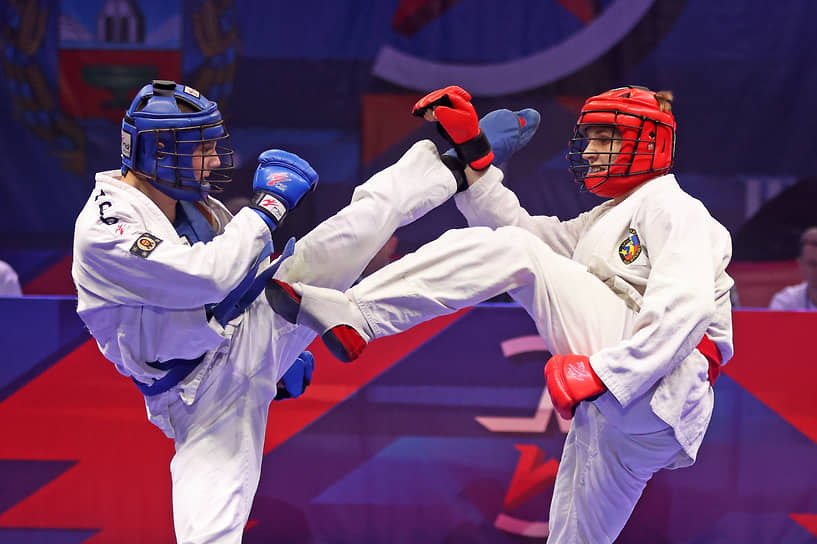 Участники турнира за кубок Вооруженных сил по армейскому рукопашному бою на призы Владимира Шаманова, Барнаул