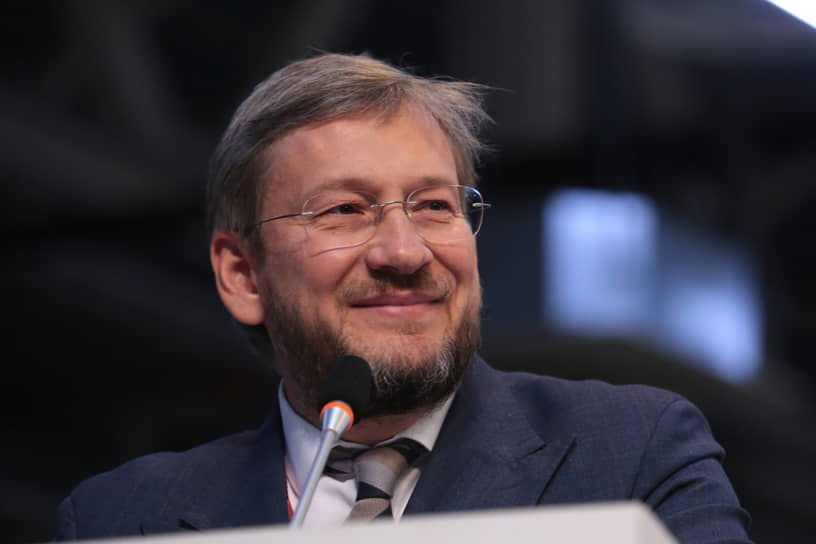 Антон Петроченков