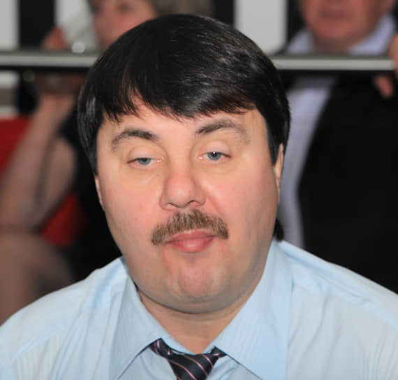Михаил Антонов. 