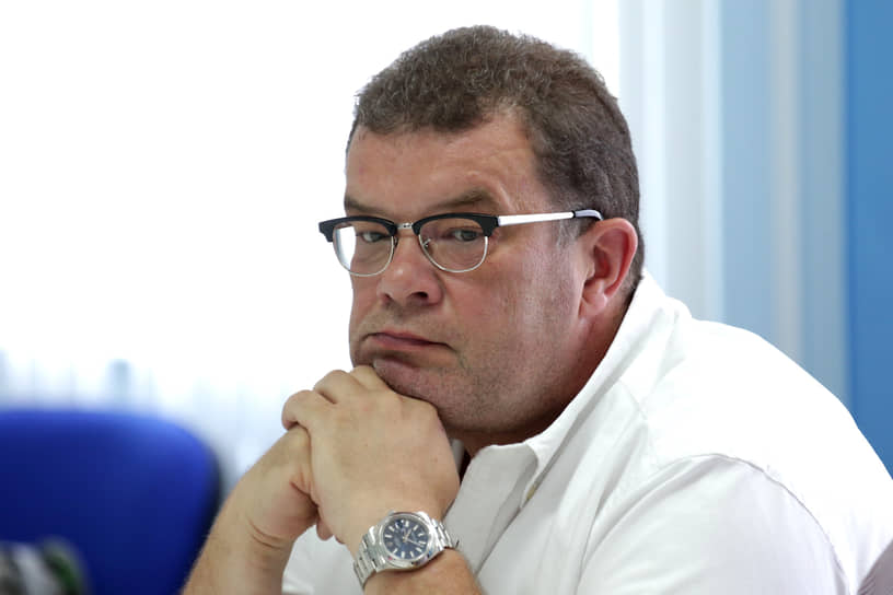 Александр Фенев. 