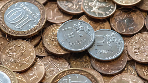 Жители Прикамье принесли в банки три тонны мелочи