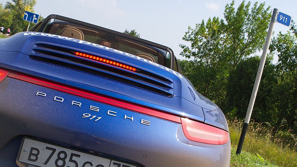 Porsche 911 на 911-ом километре