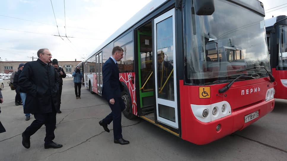 В 2018 году Максим Решетников поддержал реформу общественного транспорта Перми: было закрыто троллейбусное движение и фактически восстановлен муниципальный автопарк. На средства в том числе краевого бюджета было куплено 85 новых автобусов, а также восемь новых вагонов трамвая. Стоимость проекта — 1,5 млрд руб.