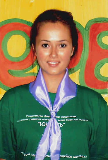 Заместитель главы Перми Екатерина Мальцева, учащаяся 11-го класса лицея №2 при ПГНИУ, во время работы вожатой в летнем лагере