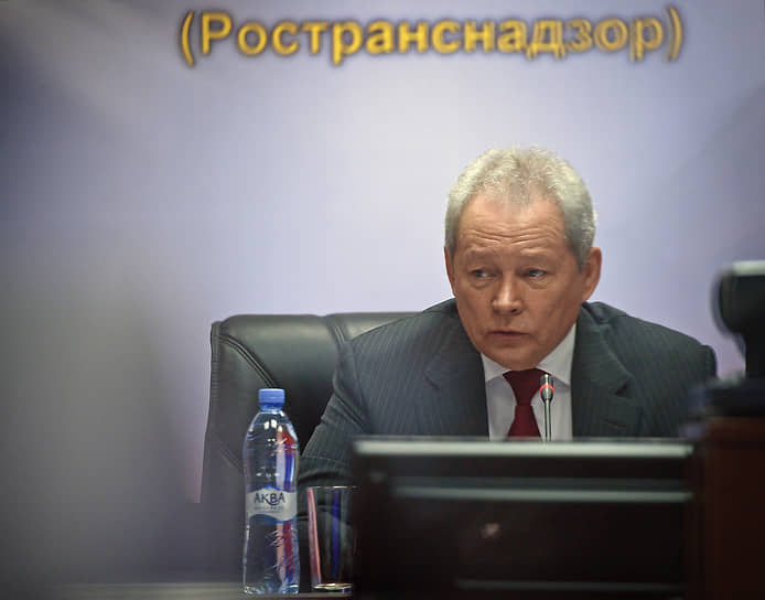 Виктор Басаргин отправился работать начальником Ространснадзора, с этой должности через восемь лет он благополучно и вышел на пенсию